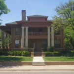 What is the Best Grass for Lawns in Lubbock?