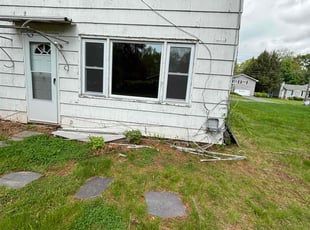 Bush Trimming by Xavier Ponder for Colin S. in Springfield, MA