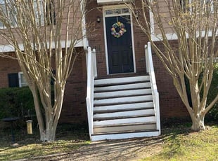 Bush Trimming by Derenski Mcgrady for Terence E A. in Powder Springs, GA