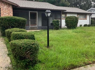 Bush Trimming by Mark Pugh for Vikki P. in Port Orange, FL