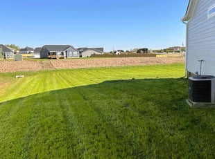 Darren Y.'s Lawn Service service result