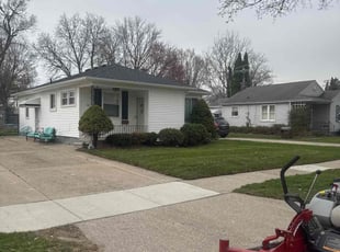 Linda W.'s Lawn Mowing service result