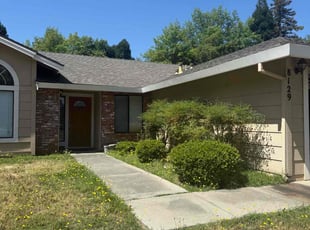 Carolyn C.'s Bush Trimming service result