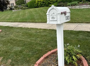 Kelly L.'s Lawn Service service result