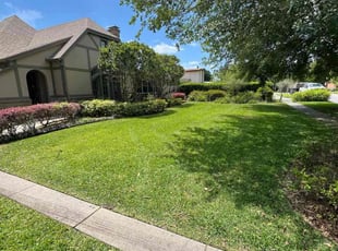 Kirsten R.'s Lawn Mowing service result