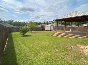 Hector C.'s Lawn Maintenance service result
