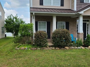 Bush Trimming by Baylor Jennings for Omar S. in Davidson, NC