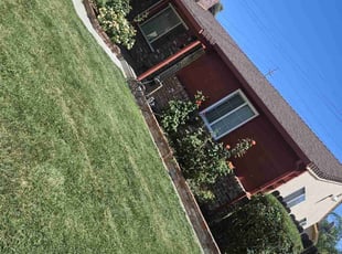 Bush Trimming by Juan Rodriguez for Earlene C. in Sacramento, CA