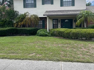 Bush Trimming by Carlton Calloway for Hollie C. in Brandon, FL