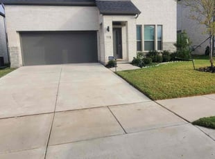 Cindy W.'s Lawn Maintenance service result