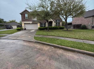 Sally K.'s Lawn Maintenance service result