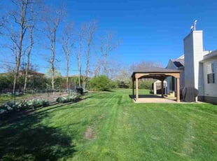 Jenda B.'s Lawn Service service result