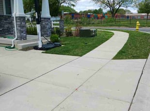lan S.'s Lawn Care service result