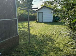Jeannette L.'s Lawn Service service result