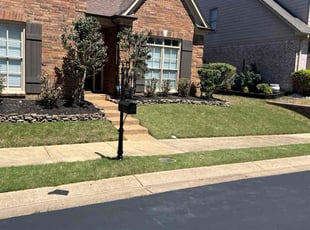 Les B.'s Yard Cutting service result
