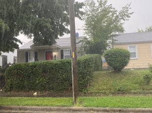 Bush Trimming by Lenard Cutler for Jessica G. in Richmond, VA