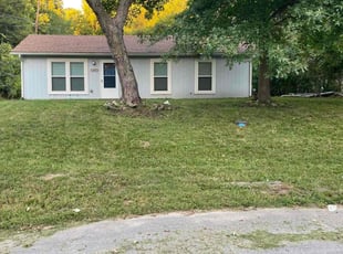 David R.'s Lawn Service service result