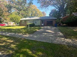 Monica J.'s Lawn Service service result