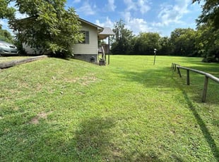 Jennifer C.'s Lawn Service service result