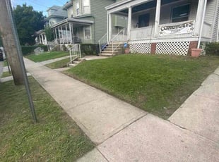 Claudia M.'s Lawn Care service result