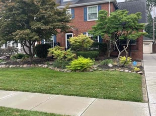 Sandra L.'s Lawn Service service result
