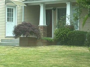 Bush Trimming by Aaron Faccone for Najib M. in Federal Way, WA