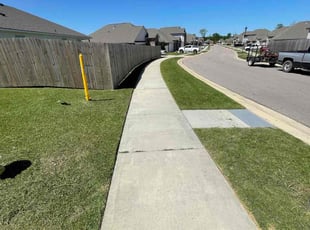 Jennifer P.'s Lawn Mowing service result