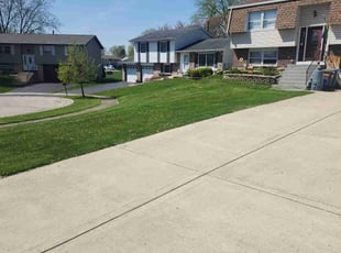 Erik B.'s Lawn Service service result