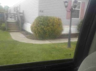 Bush Trimming by Samantha Banaszewski for Shana A. in Cranberry Township, PA