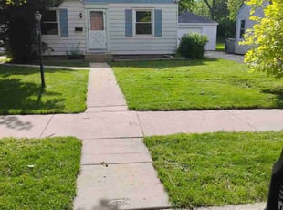 Bush Trimming by Dontrell Hood for Thomas W. in Milwaukee, WI