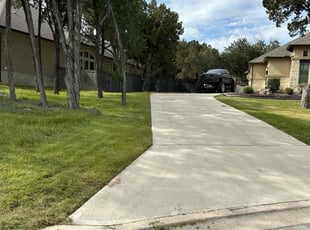 Linda H.'s Lawn Service service result