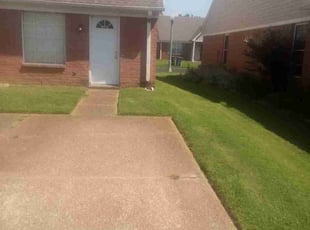 Nicole S.'s Lawn Care service result