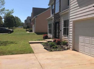 Shronda B.'s Lawn Care service result