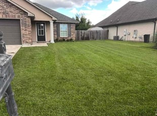 Kenneth E.'s Lawn Service service result