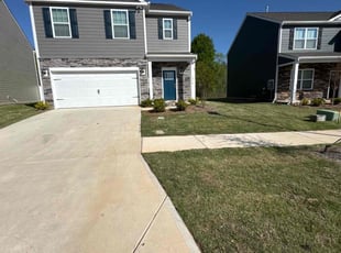 Rebecca M.'s Lawn Mowing Service service result