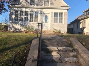 Leaf Removal by Eric Johnston for Patricia H. in Minneapolis, MN