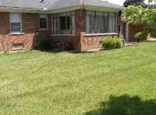 Bush Trimming by Robin Harper for Alia L. in Eastpointe, MI
