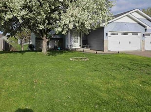 Gloria R.'s Lawn Mowing service result