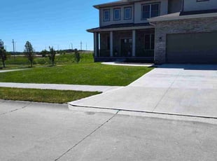 Stephane O.'s Grass Cutting service result