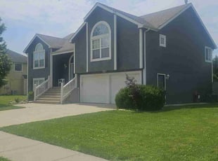 Essie C.'s Lawn Service service result