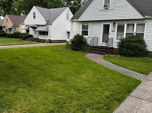 Joey W.'s Lawn Maintenance service result