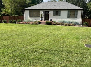 Laura D.'s Lawn Care service result