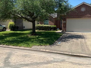 Amy R.'s Lawn Mowing service result
