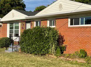 Bush Trimming by Bryan Oren for Charles B. in Norfolk, VA