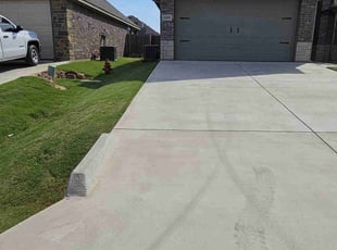 Alicia T.'s Lawn Maintenance service result