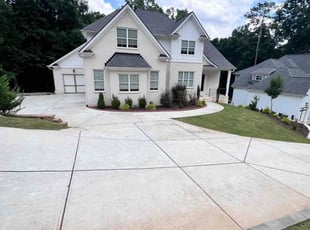 Shannon S.'s Lawn Service service result