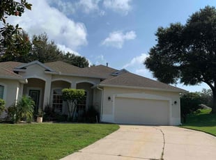 Bush Trimming by Mila Boza for Debbie S. in Minneola, FL