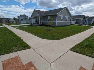 Jennifer N.'s Yard Cutting service result