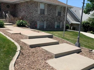 Joshua C.'s Flower Bed Weeding service result