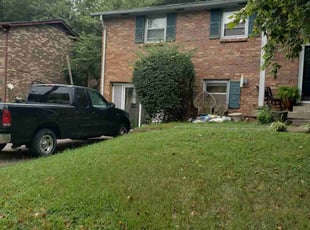 Bush Trimming by William Lee for Allan N. in Nashville, TN
